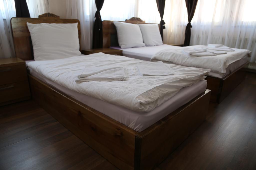 Hotel Antika Πρίζρεν Δωμάτιο φωτογραφία